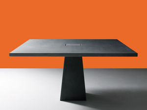 mesa contemporánea