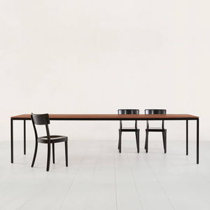 mesa de trabajo contemporánea