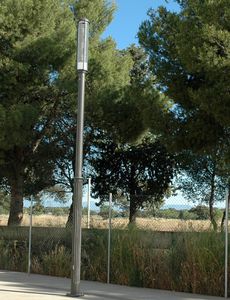 columna luminosa contemporánea