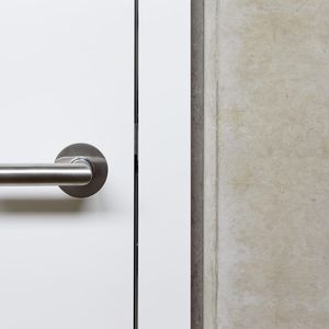 marco para puerta de madera