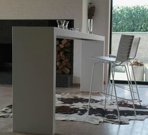 mesa alta contemporánea