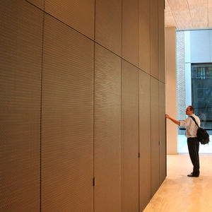 tela metálica tejida de aluminio / para interiores / de malla densa / decorativa