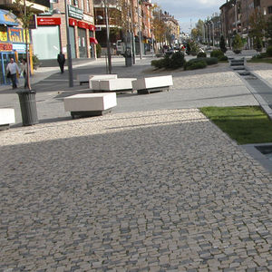 adoquín de piedra calcárea