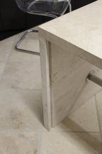 mesa contemporánea