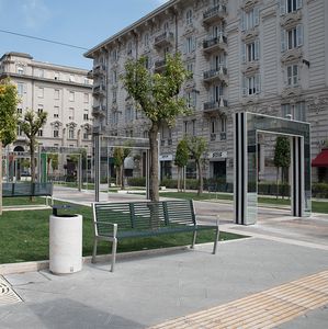 cubo de basura público