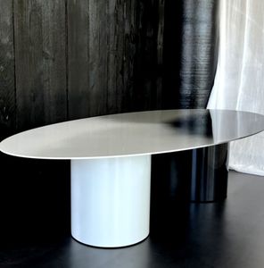 mesa de comedor contemporánea