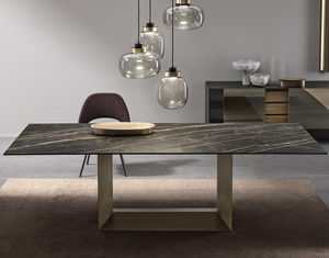 mesa de comedor contemporánea