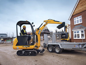excavadora mini