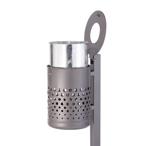 cubo de basura público