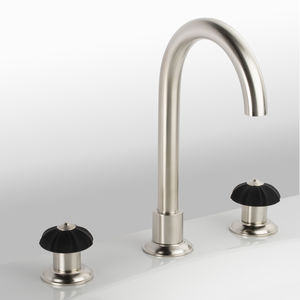 grifo bimando para lavabo