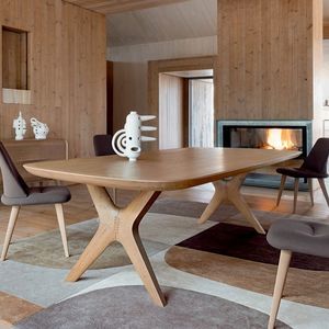 mesa de comedor contemporánea