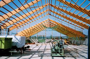 estructura de tejado de madera de madera