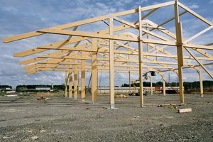 pórtico de madera laminada encolada