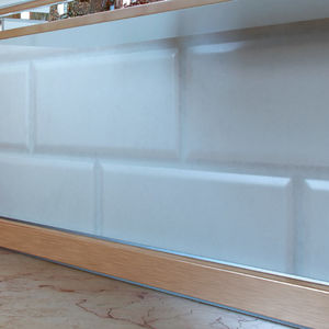 perfil de acabado aluminio / de PVC / para ángulo interior / para mueble