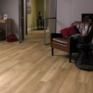 pavimento de vinilo / industrial / para centro sanitario / para hotel