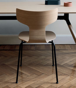 silla contemporánea