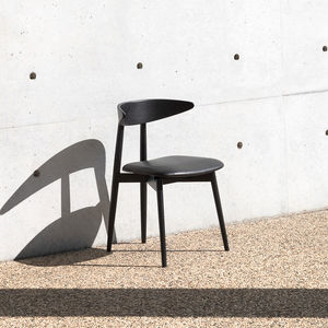 silla contemporánea