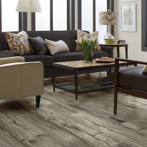 suelo laminado de madera
