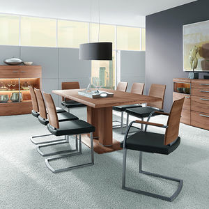 mesa de comedor contemporánea