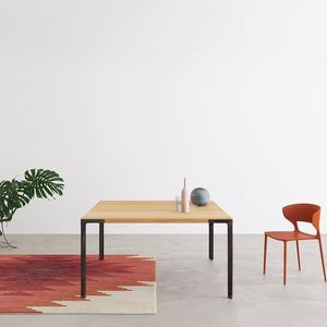 mesa contemporánea