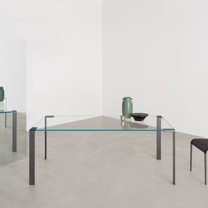 mesa contemporánea