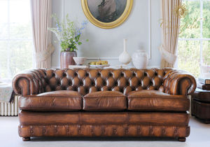sofá Chesterfield