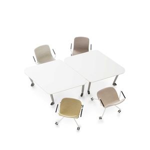 mesa de trabajo contemporánea