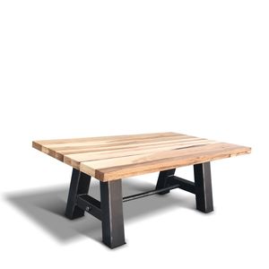 mesa de centro de estilo industrial