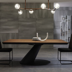 mesa de comedor contemporánea