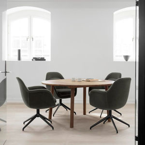 silla contemporánea