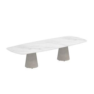 mesa de comedor contemporánea