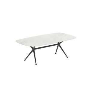 mesa de comedor contemporánea