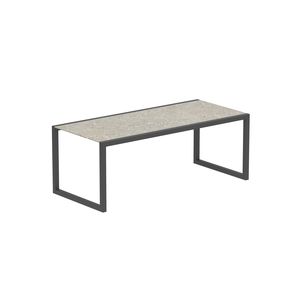 mesa de comedor contemporánea