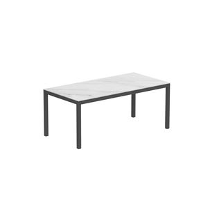 mesa de comedor contemporánea