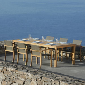 mesa de comedor contemporánea
