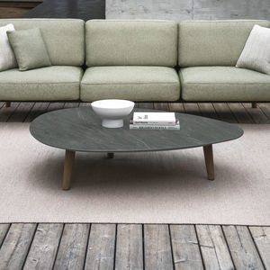 mesa de comedor contemporánea