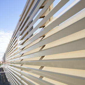 sistema de fachada de aluminio
