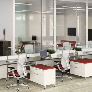 escritorio para open space / de material laminado / contemporáneo / para el sector servicios