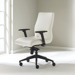 silla de oficina contemporánea