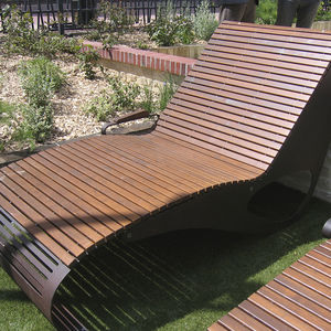 tumbona contemporánea