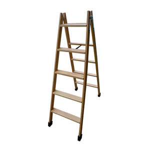 escalera pequeña contemporánea