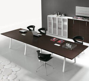mesa de reuniones contemporánea