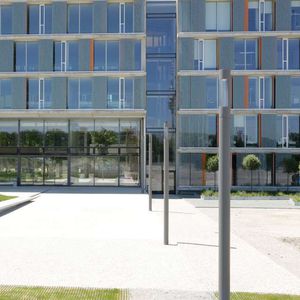columna luminosa contemporánea
