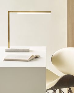 lámpara de mesa