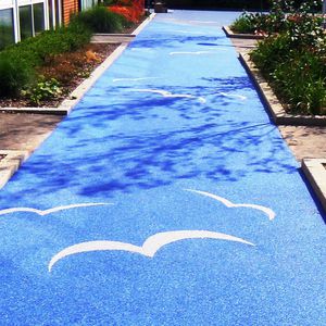 pavimento de resina / de vidrio reciclado / residencial / otros formatos