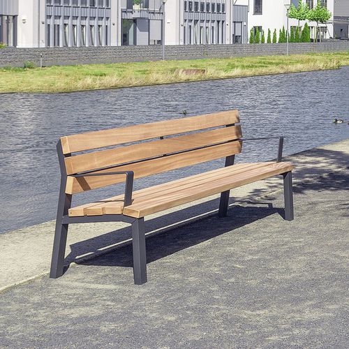 Banco público contemporáneo - MAGNUS - Gem. Westeifel Werke GmbH - de madera de frondosa / de acero galvanizado / de acero con revestimiento en polvo