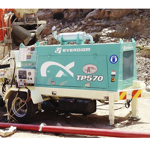 Bomba para hormigón montada en remolque - ETP570 - Everdigm Corp