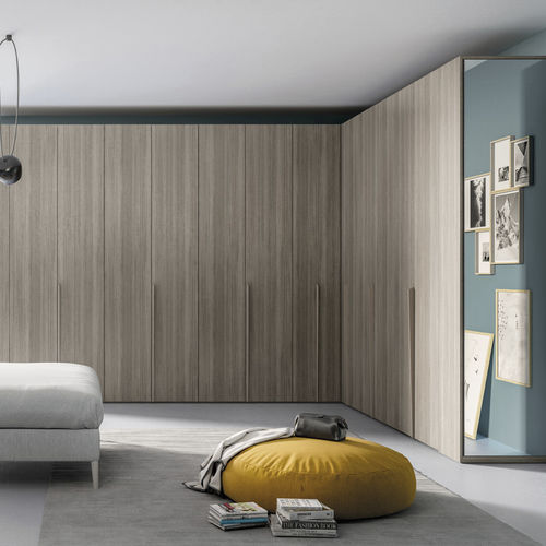 Armario contemporáneo - 379 - TUMIDEI - de aluminio / de melamina / con puertas batientes