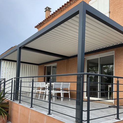 pérgola autoportante - AXIUM solutions aluminium