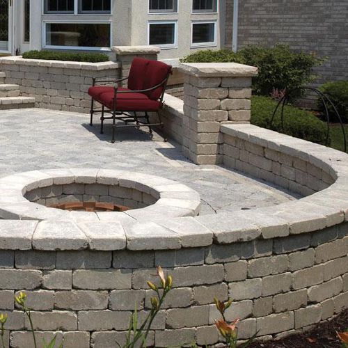 Bloque de hormigón macizo - OLDE QUARRY® - UNILOCK - para valla de